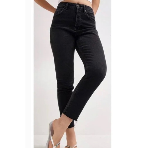 BDG Dillon high rise slim straight black denim ankle raw hem jeans size 24 - Picture 1 of 8